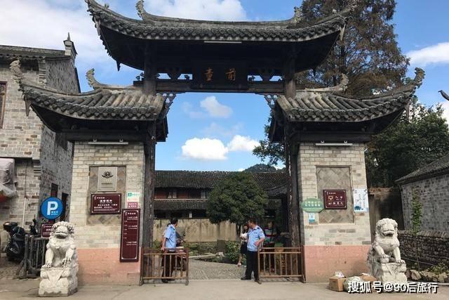又美又飒,民航篮球女孩变身女侠登上舟山桃花岛